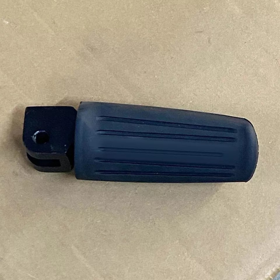 RIDER FOOTREST ASSLY KIT 2 Pcs. FITS FOR ROYAL ENFIELD BULLET METEOR - HKT-US - Picture 2 of 5